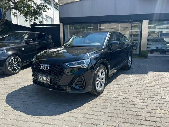 AUDI Q3 2.0 40 TFSI GASOLINA SPORTBACK PERFORMANCE BLACK QUATTRO TIPTRONIC